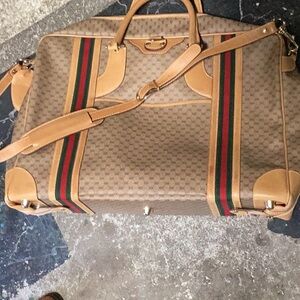 Gucci Tan and Brown Travel Bag with Green and Red Stripes perfect condition